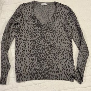 Equipment animal print cashmere v-neck sweater